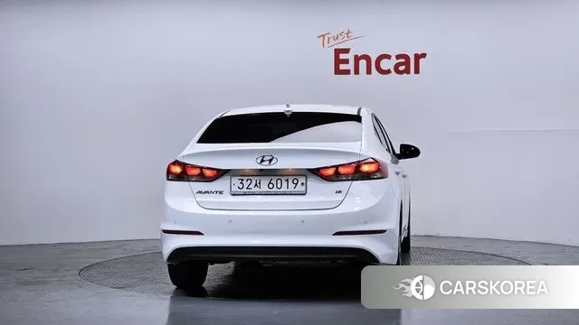 Hyundai Avante AD id 3682510 из Кореи 14