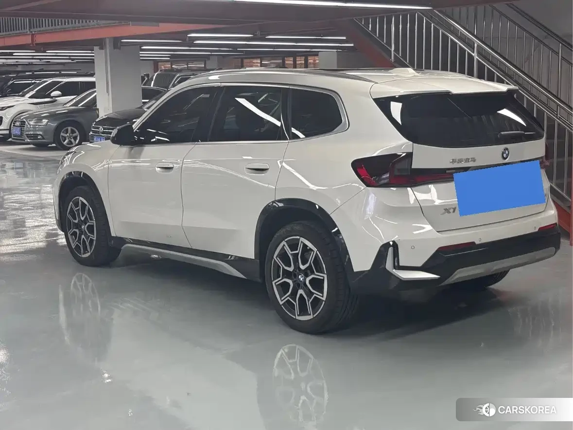 BMW X1 id 4659803 из Китая 8