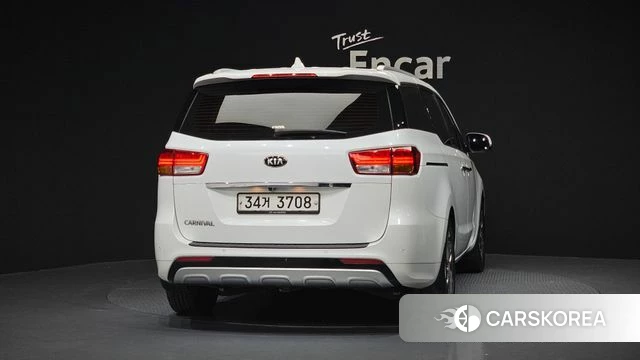 Kia All New Carnival id 3886576 из Кореи 14