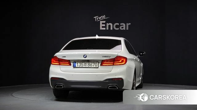 BMW 5 Series (G30) id 3829128 из Кореи 14