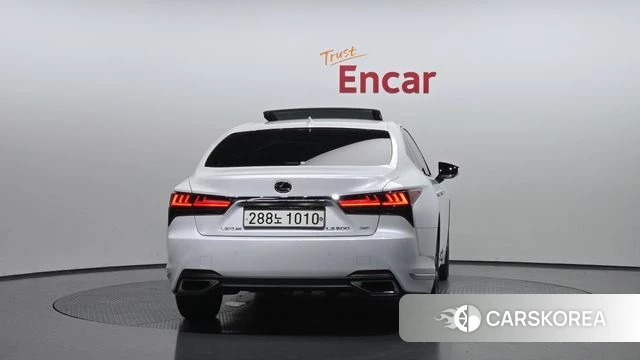 Lexus LS500 5th generation id 4330522 из Кореи 24