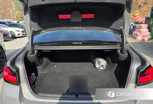 BMW 5 Series (G30) id 3686324 из Кореи 7