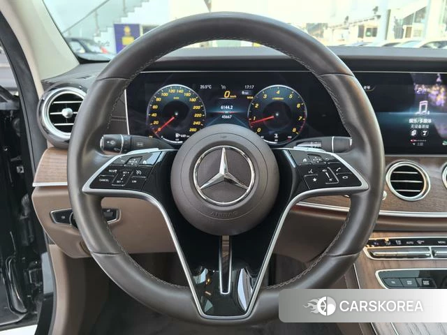 Mercedes-Benz E-class id 3944922 из Китая 9