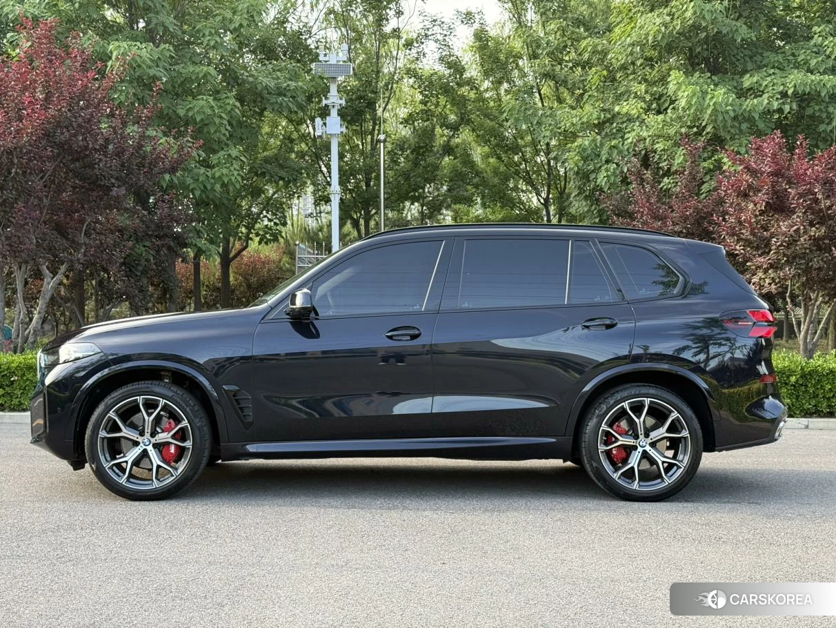 BMW X5 2023 Черный из Китая, фото 6
