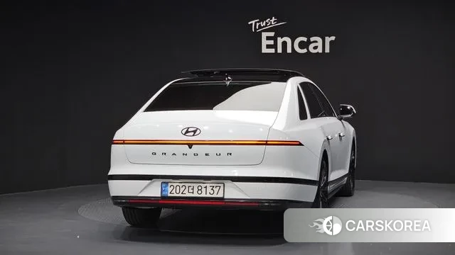 Hyundai Grandeur (GN7) id 3457919 из Кореи 14