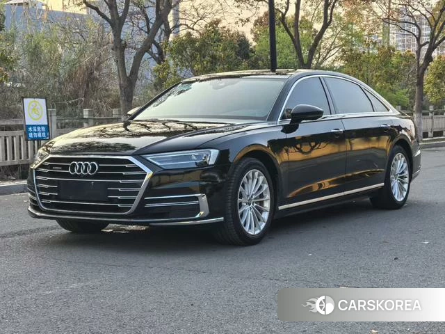 Audi A8 2018 Черный из Китая, фото 4
