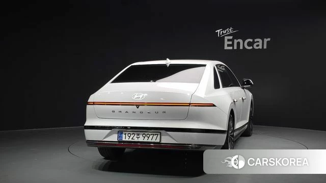 Hyundai Grandeur Hybrid (GN7) id 3952619 из Кореи 14