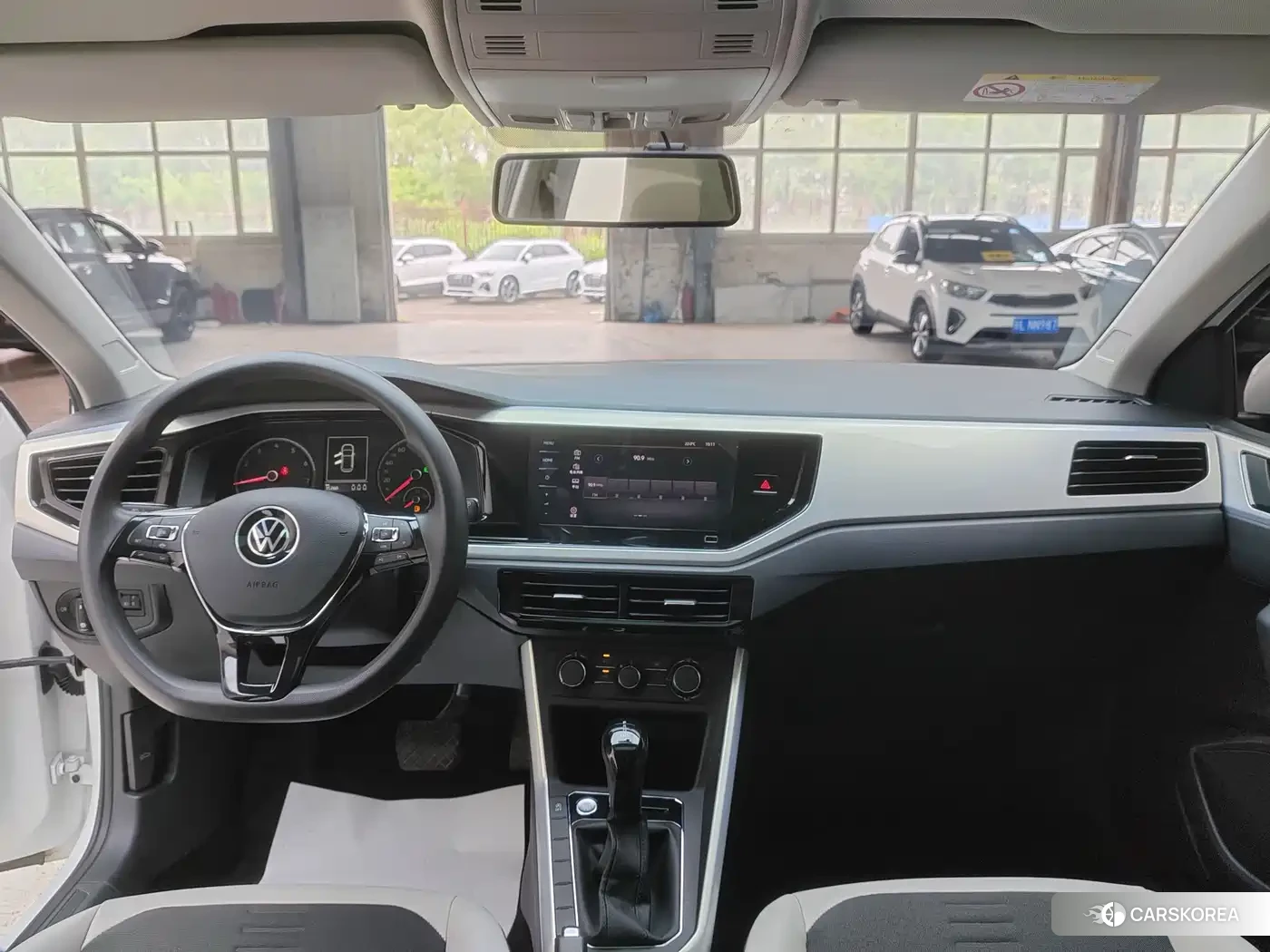 Volkswagen Polo id 4600488 из Китая 17