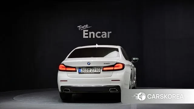 BMW 5 Series (G30) id 3028453 из Кореи 14