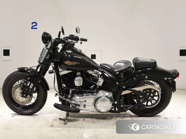 Проданный Harley-Davidson Softail Cross Bones FLSTSB1580 2011 из Японии