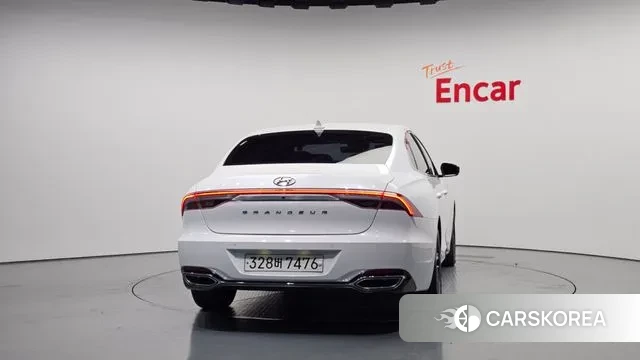 Hyundai The New Grandeur IG id 3367662 из Кореи 14