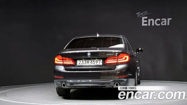 BMW 5 Series (G30) id 2951443 из Кореи 14