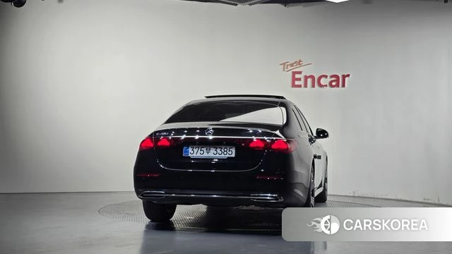 Mercedes-Benz E-Class W214 id 4762108 из Кореи 24
