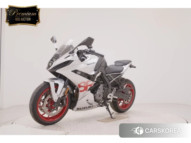 Suzuki GSX-8R 2024 из Японии, фото 4