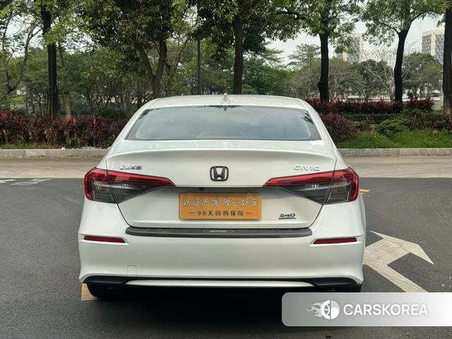 Honda Civic 2022 Белый из Китая, фото 5