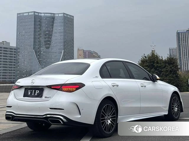 Mercedes-Benz Class C 2022 Белый из Китая, фото 4