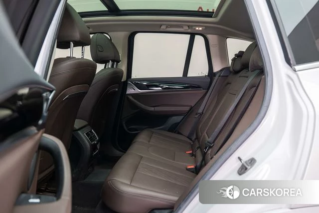 BMW X3 id 4366043 из Китая 17