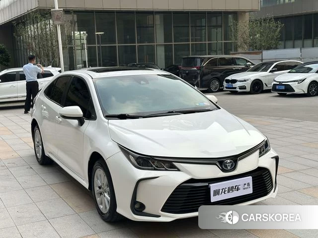Toyota Corolla id 4219997 из Китая 16