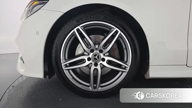 Mercedes-Benz E-Class W213 id 3396080 из Кореи 14