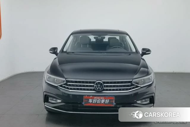 Volkswagen Magotan id 4262585 из Китая 18