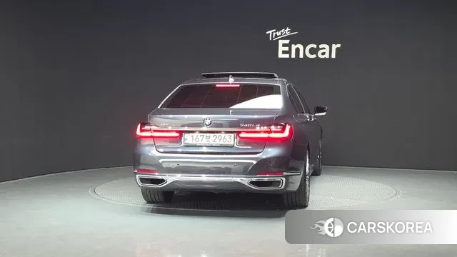 BMW 7 Series (G11) id 3269978 из Кореи 14