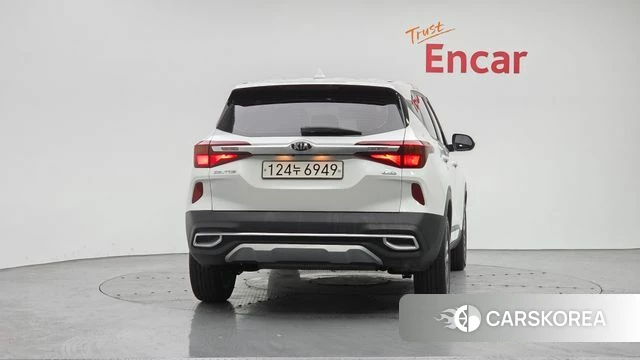 Kia Seltos id 4482281 из Кореи 14