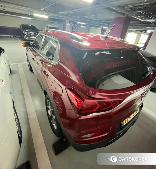 Ssangyong Beautiful Korando 2021 Красный из Кореи, фото 6