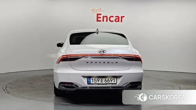 Hyundai The New Grandeur IG id 2304940 из Кореи 14