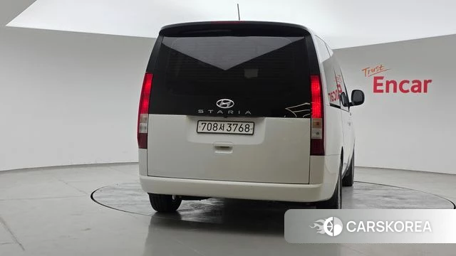 Hyundai Staria id 4687710 из Кореи 14