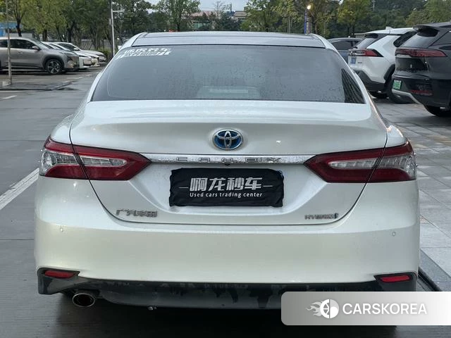 Toyota Camry 2021 Белый из Китая, фото 5