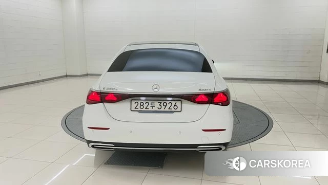 Mercedes-Benz E-Class W214 id 4523124 из Кореи 14