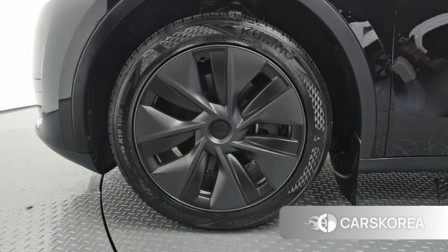 Tesla Model Y id 4645058 из Кореи 28