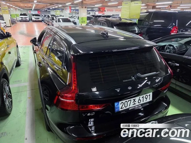 Volvo V60 Cross-Country 2nd Generation id 2878951 из Кореи 6