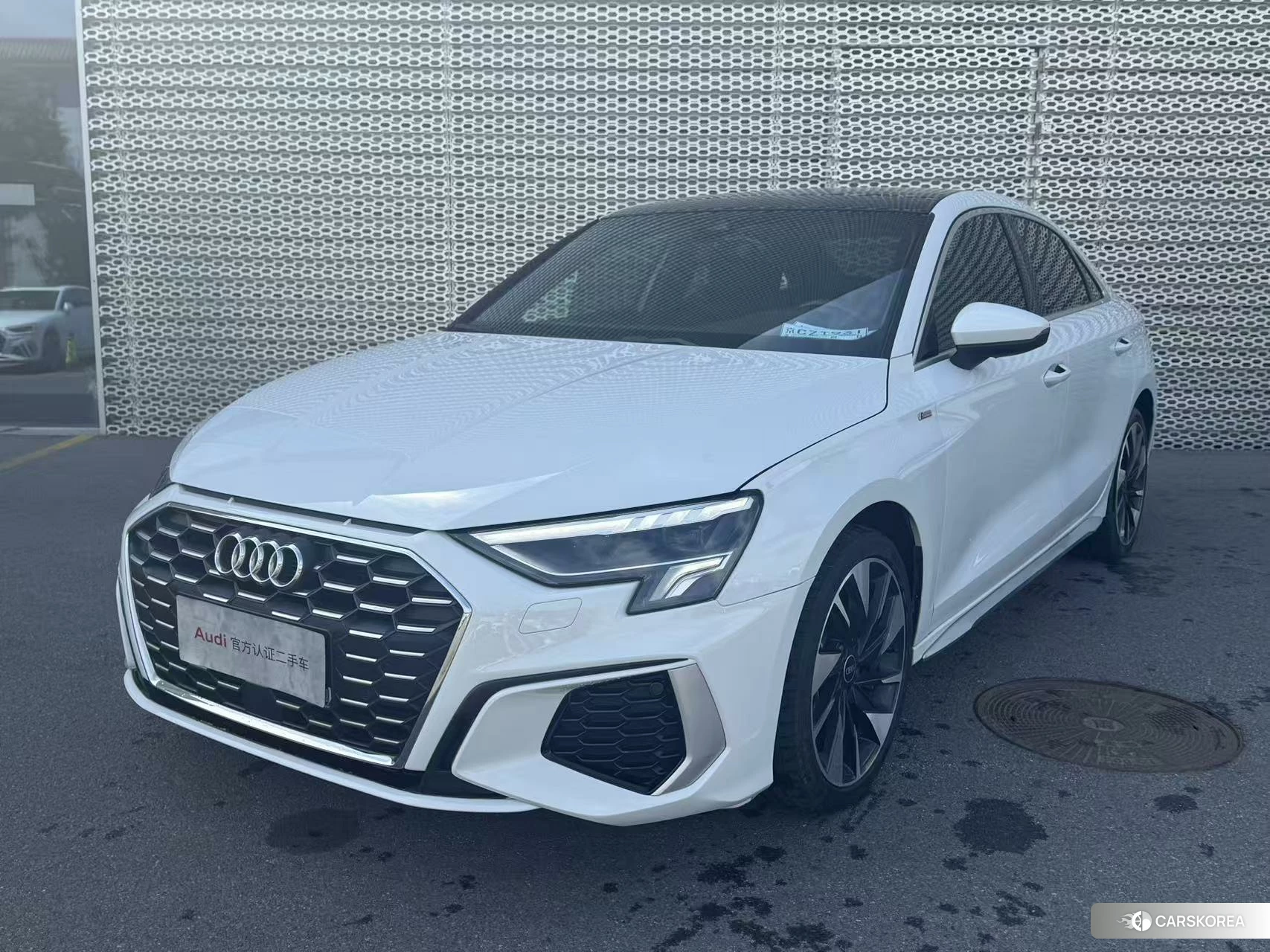 Audi A3 2023 Белый из Китая, фото 4