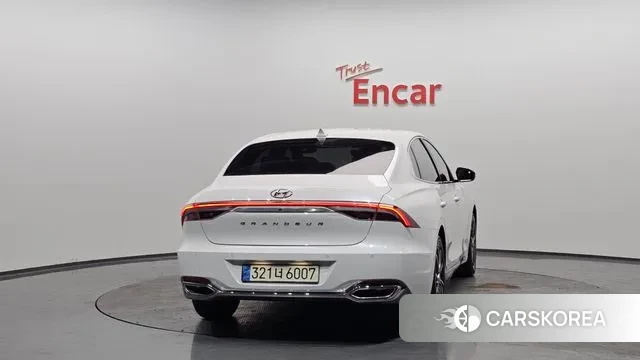 Hyundai The New Grandeur IG id 3621499 из Кореи 14