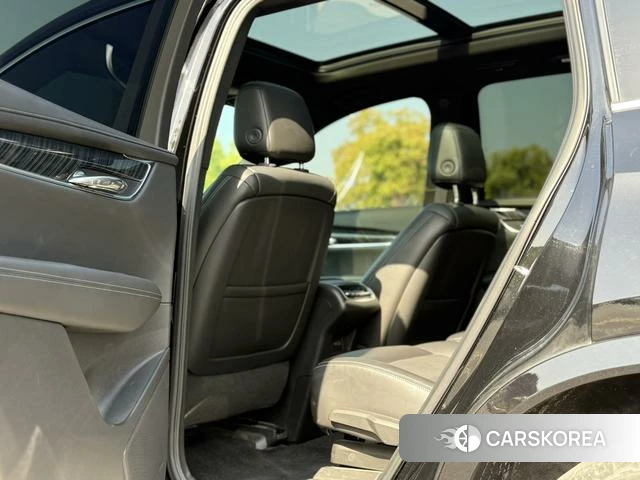 Cadillac XT6 2022 Черный из Китая, фото 4