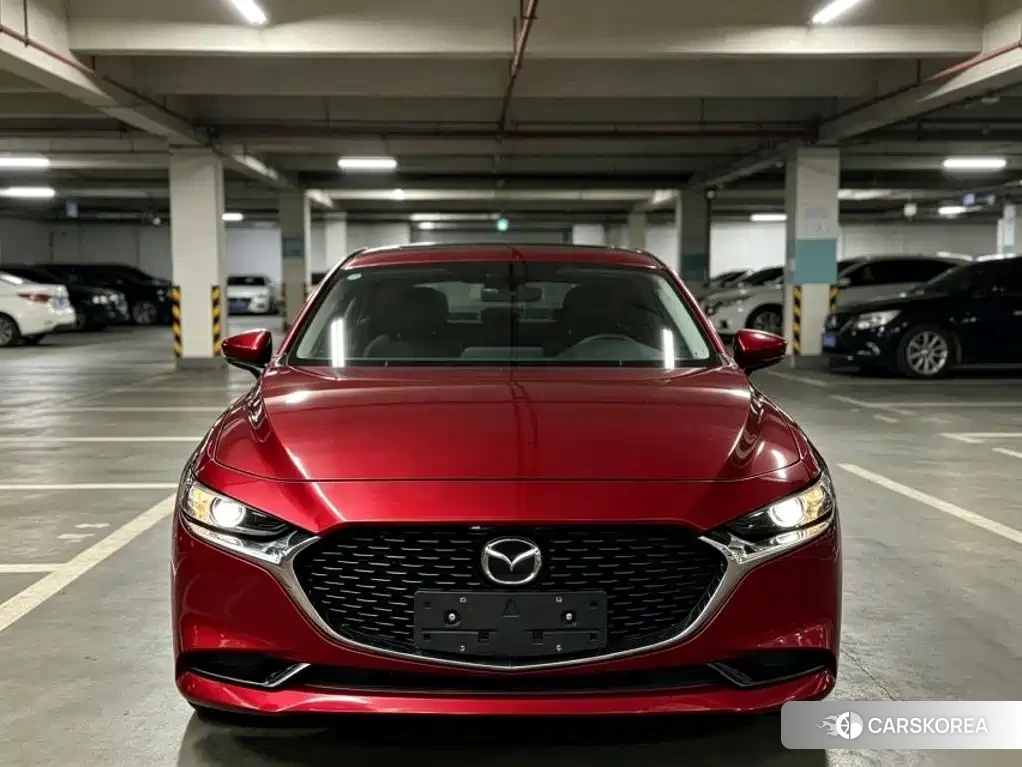 Mazda 3 2024 Red/purple из Китая, фото 4