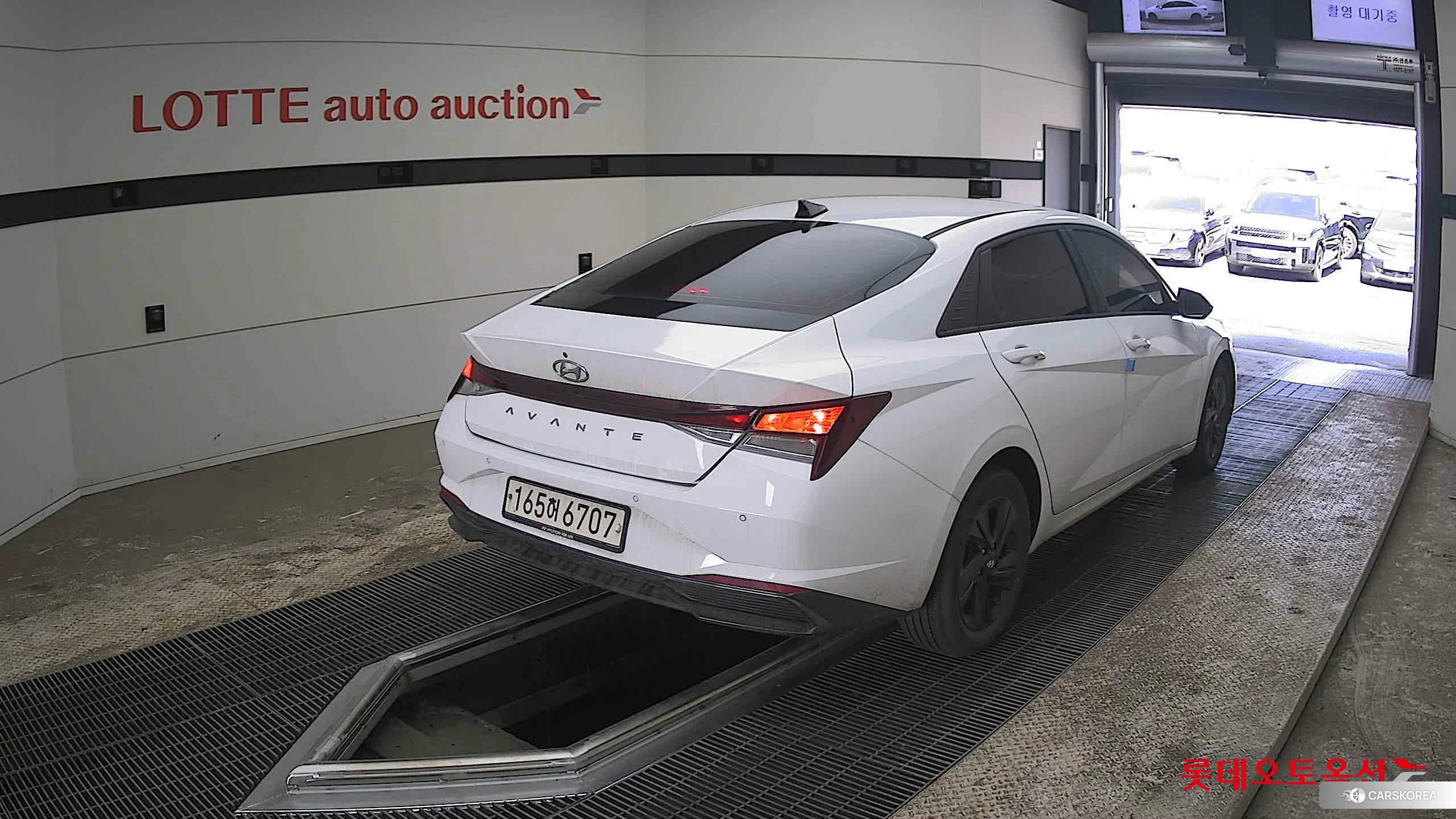 Hyundai Avante Hybrid id 3881988 из Кореи 30