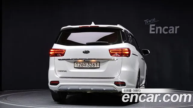 Kia The New Carnival id 2813156 из Кореи 14