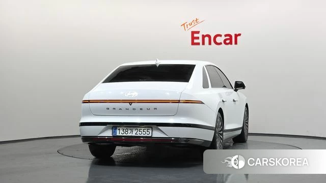 Hyundai Grandeur Hybrid (GN7) id 3805526 из Кореи 14