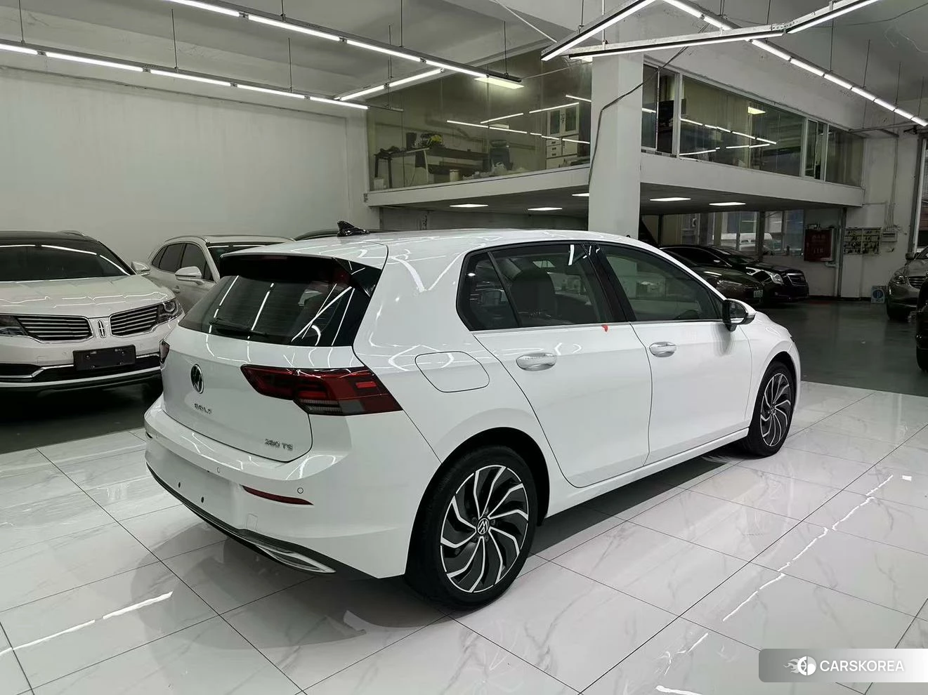 Volkswagen Golf 2020 Белый из Китая, фото 4