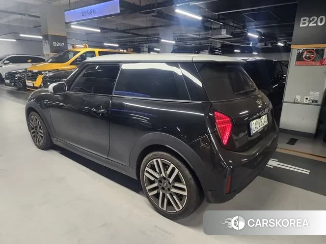 Mini Cooper C 4th generation id 3732567 из Кореи 14