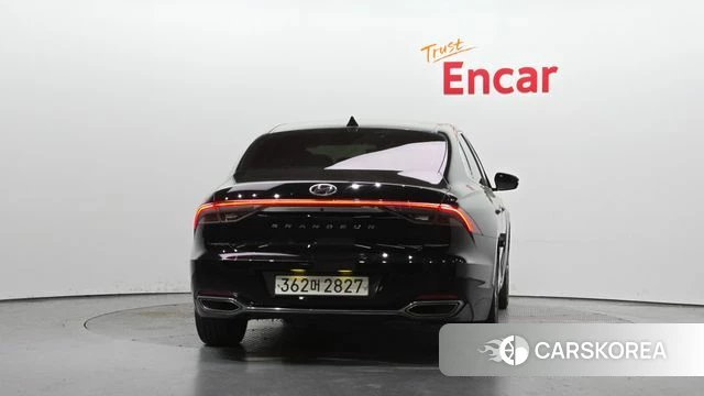 Hyundai The New Grandeur IG id 4180002 из Кореи 14