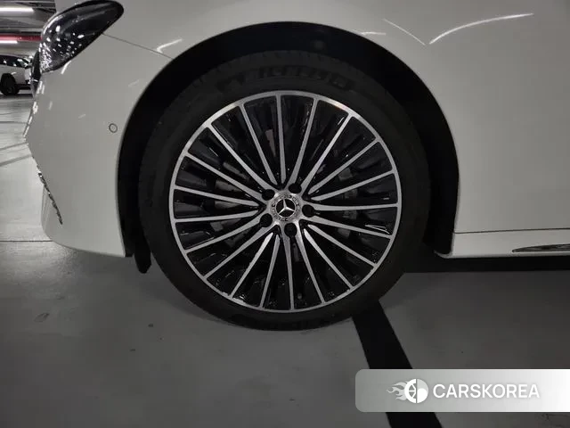 Mercedes-Benz E-Class W214 id 3756836 из Кореи 14