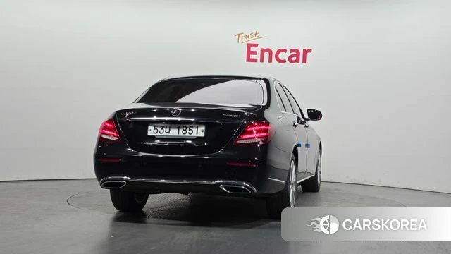 Mercedes-Benz E-Class W213 id 3886624 из Кореи 14