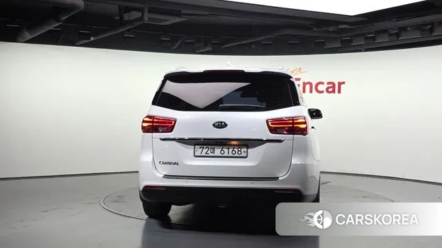 Kia The New Carnival id 3429105 из Кореи 14