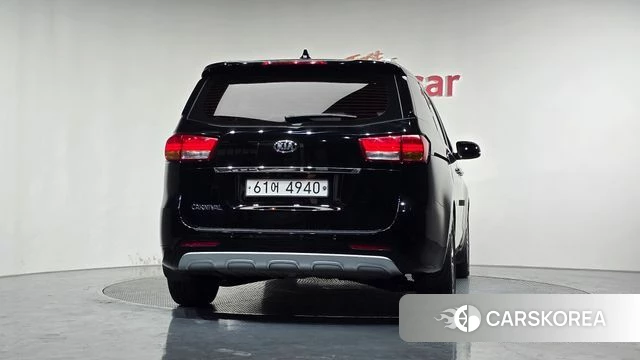 Kia All New Carnival id 3886596 из Кореи 14