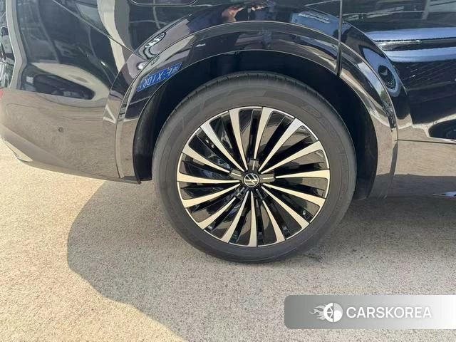 Volkswagen Weiran 2024 Черный из Китая, фото 4