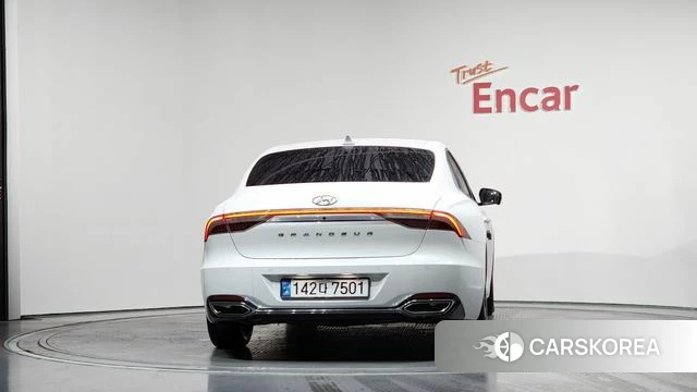 Hyundai The New Grandeur IG Hybrid id 3916219 из Кореи 14