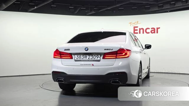 BMW 5 Series (G30) id 4717327 из Кореи 14